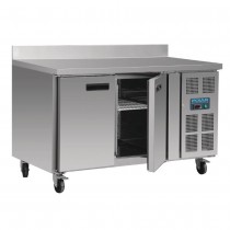 Bajo mostrador refrigerado 2 puertas con pie 282 litros Polar DL914 - Pepebar Bajo mostrador refrigerado 2 puertas con pie 282 litros Polar DL914 - Catálogo Bajo mostrador y mesas
