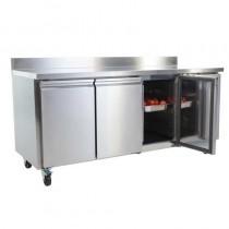 Mostrador frigorífico mesa con 3 puertas y pie 417 litros Polar DL915 - Pepebar Mostrador frigorífico mesa con 3 puertas y pie 417 litros Polar DL915 - Catálogo Bajo mostrador y mesas
