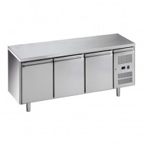 Mesa refrigerada gastronomía 3 puertas Forcold G-SNACK3100TN-FC - Pepebar Mesa refrigerada gastronomía 3 puertas Forcold G-SNACK3100TN-FC - Catálogo Bajo mostrador y mesas