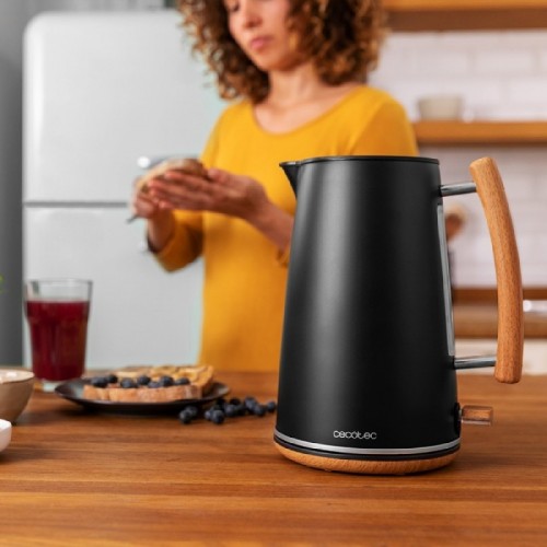 Comprar Hervidor de agua ThermoSense 400 Black Woody Cecotec en Pepebar