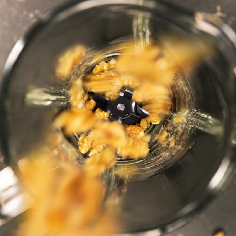 Comprar Batidora de vaso Power Black Titanium 1800 Go Cecotec en Pepebar