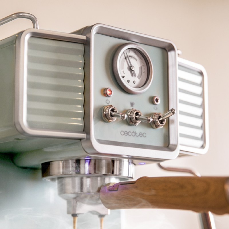 Comprar Cafetera express Power Espresso 20 Tradizionale Cecotec en Pepebar