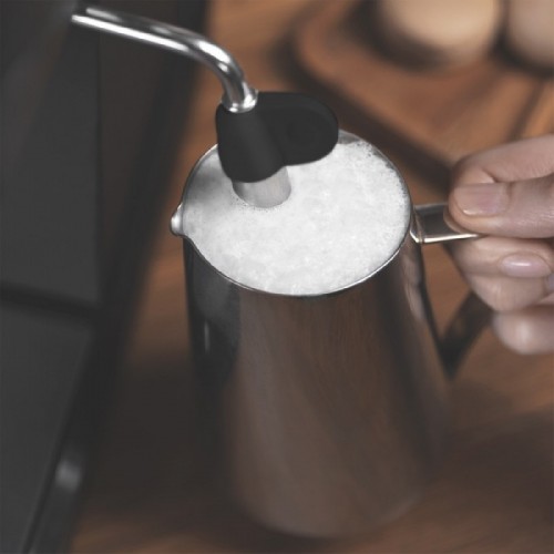 Comprar Cafetera espresso Cafelizzia 790 Black Cecotec en Pepebar