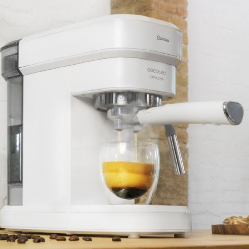 Comprar Cafetera espresso Cafelizzia 790 White Cecotec en Pepebar