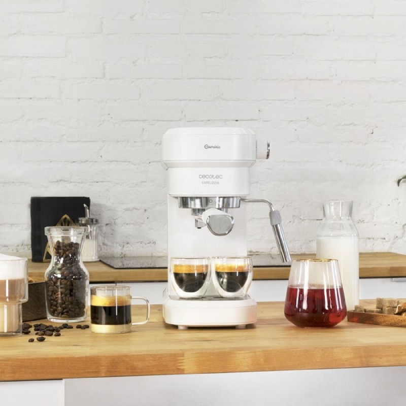Comprar Cafetera espresso Cafelizzia 790 White Cecotec en Pepebar