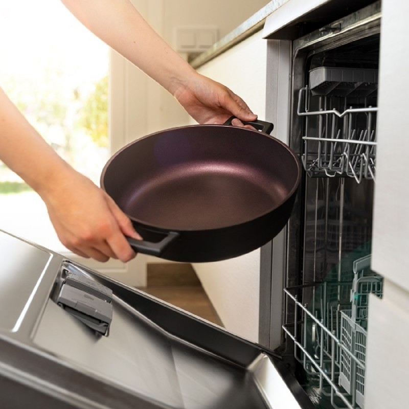 Comprar Olla baja Polka Experience 28 Low Pot Titan Cecotec en Pepebar