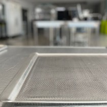 Bandeja panadería perforada 600x400 mm PBBP600x400 - Pepebar Bandeja panadería perforada 600x400 mm PBBP600x400 - Catálogo Bandejas panadería