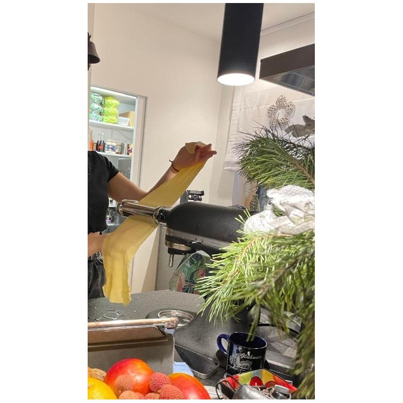 Comprar KitchenAid Artisan 5KSM175PSECU Plata oscuro 4.8 litros en Pepebar