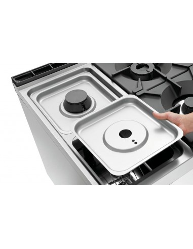 Comprar Cocina industrial 4 fogones con horno fondo 900mm Bartscher 2952271 en Pepebar