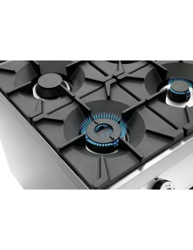 Comprar Cocina industrial 4 fogones con horno fondo 900mm Bartscher 2952271 en Pepebar