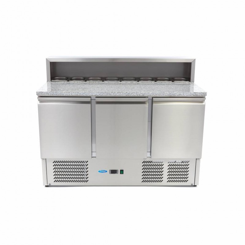 Comprar Mesa refrigerada de preparación 137 cm 3 puertas para 8 x 1/6 gn con tapa de acero inoxidable en Pepebar
