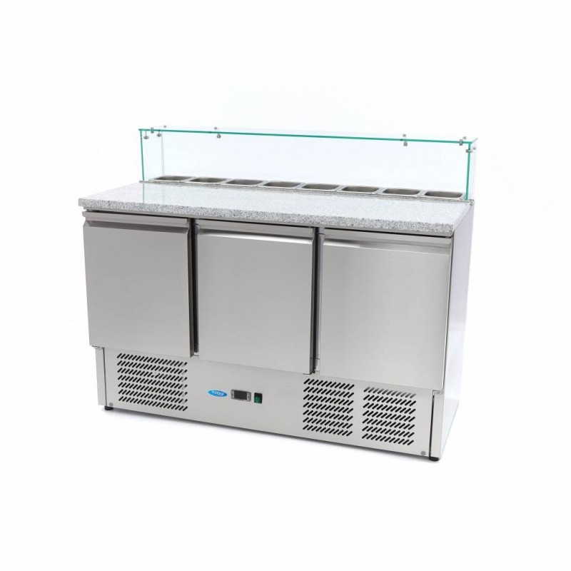 Comprar Mesa refrigerada de preparación 137 cm 3 puertas para 8 x 1/6 gn con tapa de cristal en Pepebar