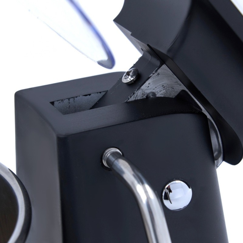 Comprar Mezcladora planetaria 7 litros hasta 2kg de masa negro mate en Pepebar