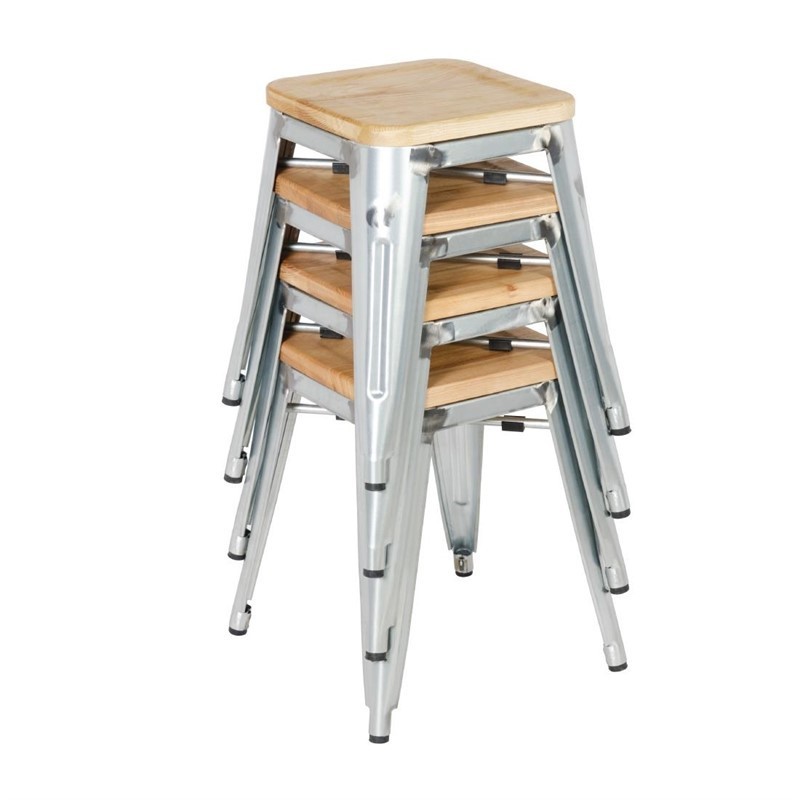 Comprar Taburetes bajos galvanizados con asiento de madera Bolero Bistro 4 unidades GM634 en Pepebar