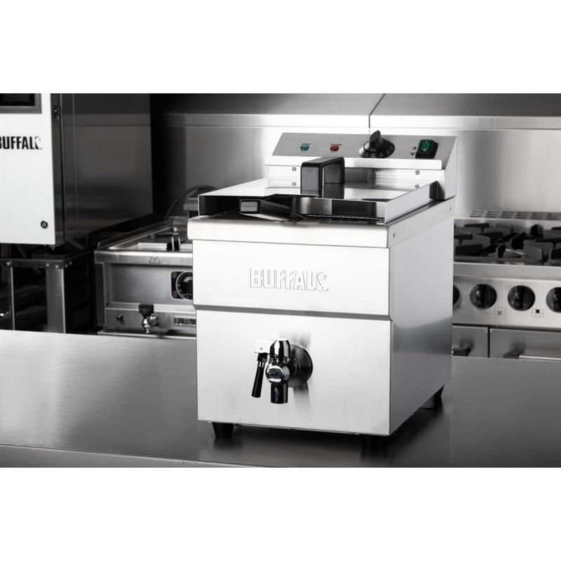 Freidora industrial 8 litros Buffalo Inducción CP793 Comprar Freidora industrial 8 litros Buffalo Inducción CP793 en Pepebar