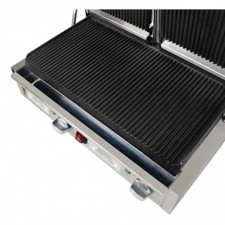 Grill de contacto de doble placas estriadas Buffalo FC383 Comprar Grill de contacto de doble placas estriadas Buffalo FC383 en Pepebar