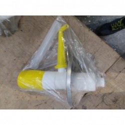 Bomba plástico adaptable tapa rojo Hovicon CON-BKA-3R - Catálogo Dispensadores y dosificadores de salsa