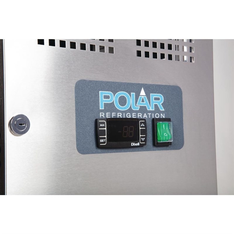 Comprar Mesa de trabajo refrigerada Polar serie U de 2 puertas, 282 L UA047 en Pepebar