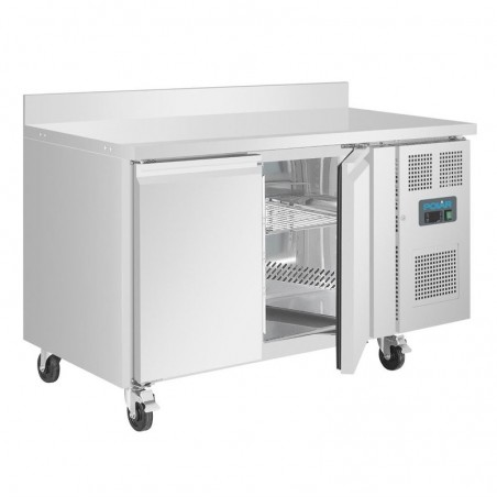 Comprar Mesa de trabajo refrigerada Polar serie U de 2 puertas con peto trasero , 282 L UA064 en Pepebar