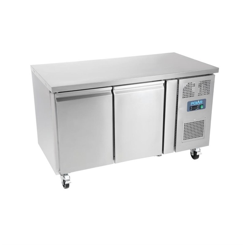 Comprar Mesa de trabajo refrigerada Polar serie U de 2 puertas, 282 L UA047 en Pepebar