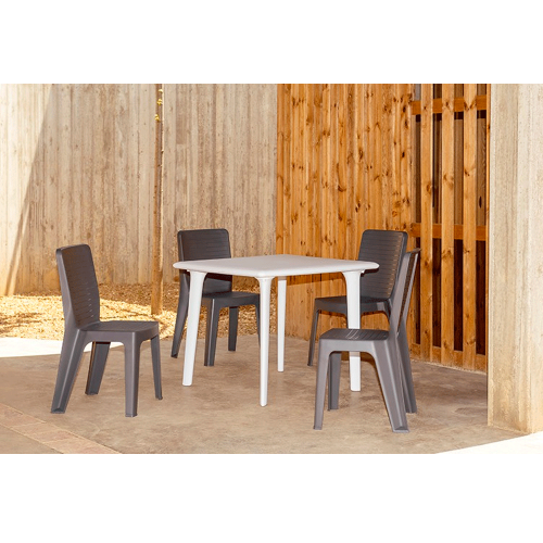 Comprar Mesa interior y exterior 90x90mm varios colores New Dessa MND1 en Pepebar