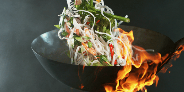 Cocinas wok: cómo diseñar tu cocina asiática a medida
